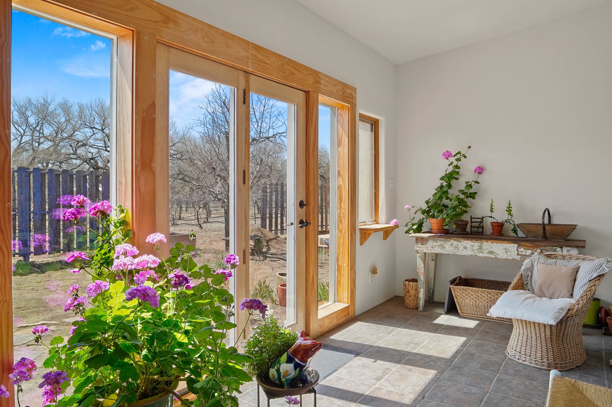 440 Los Pinos Rd, Santa Fe, New Mexico image 31