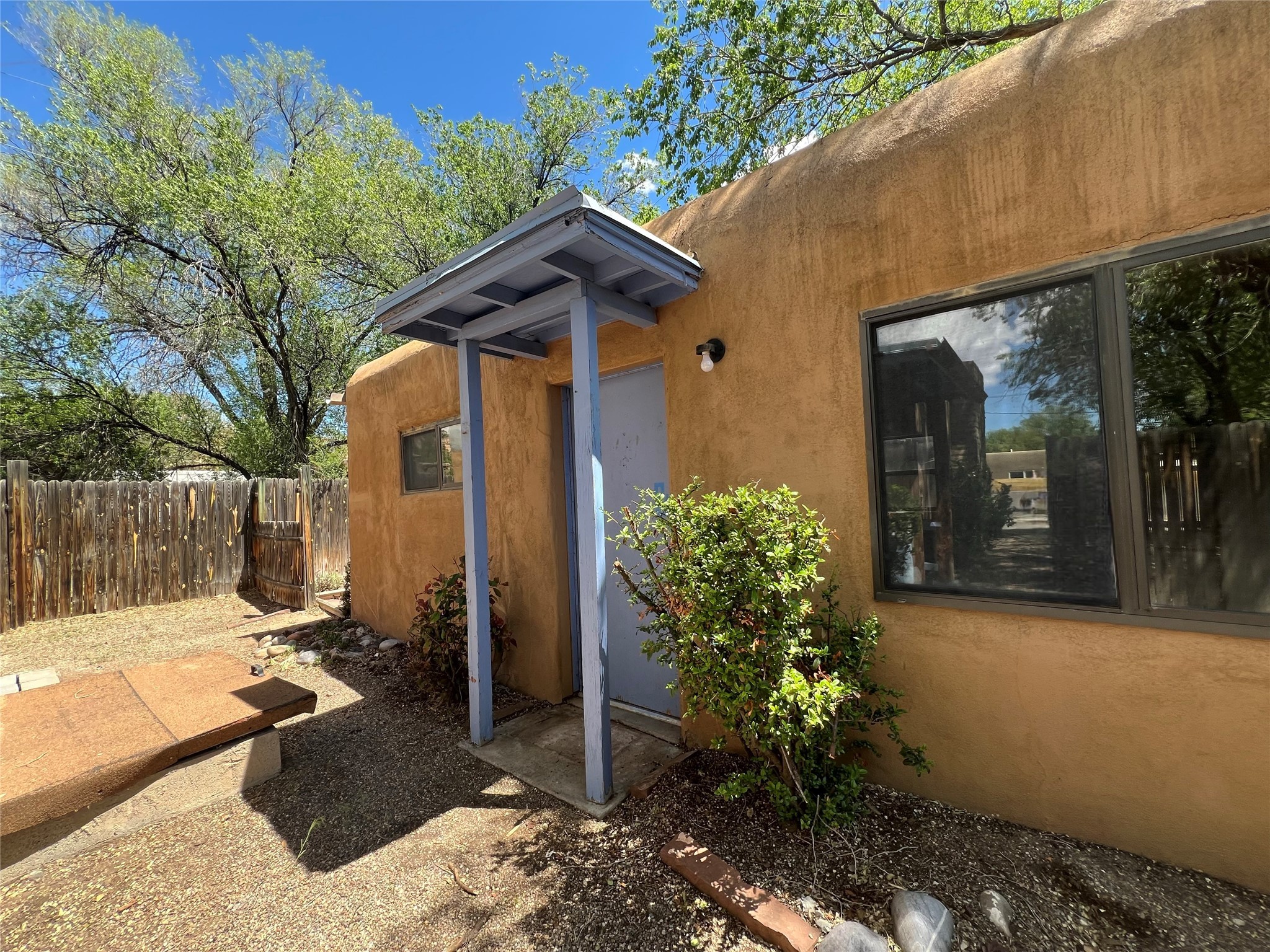 121 Huddleson St, Santa Fe, New Mexico image 5