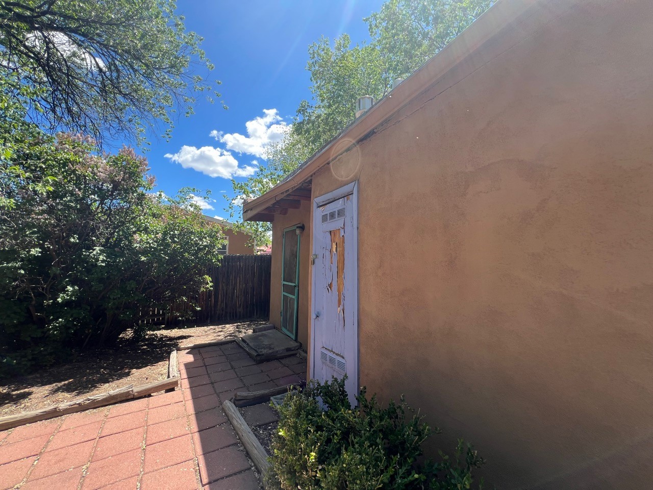 121 Huddleson St, Santa Fe, New Mexico image 9