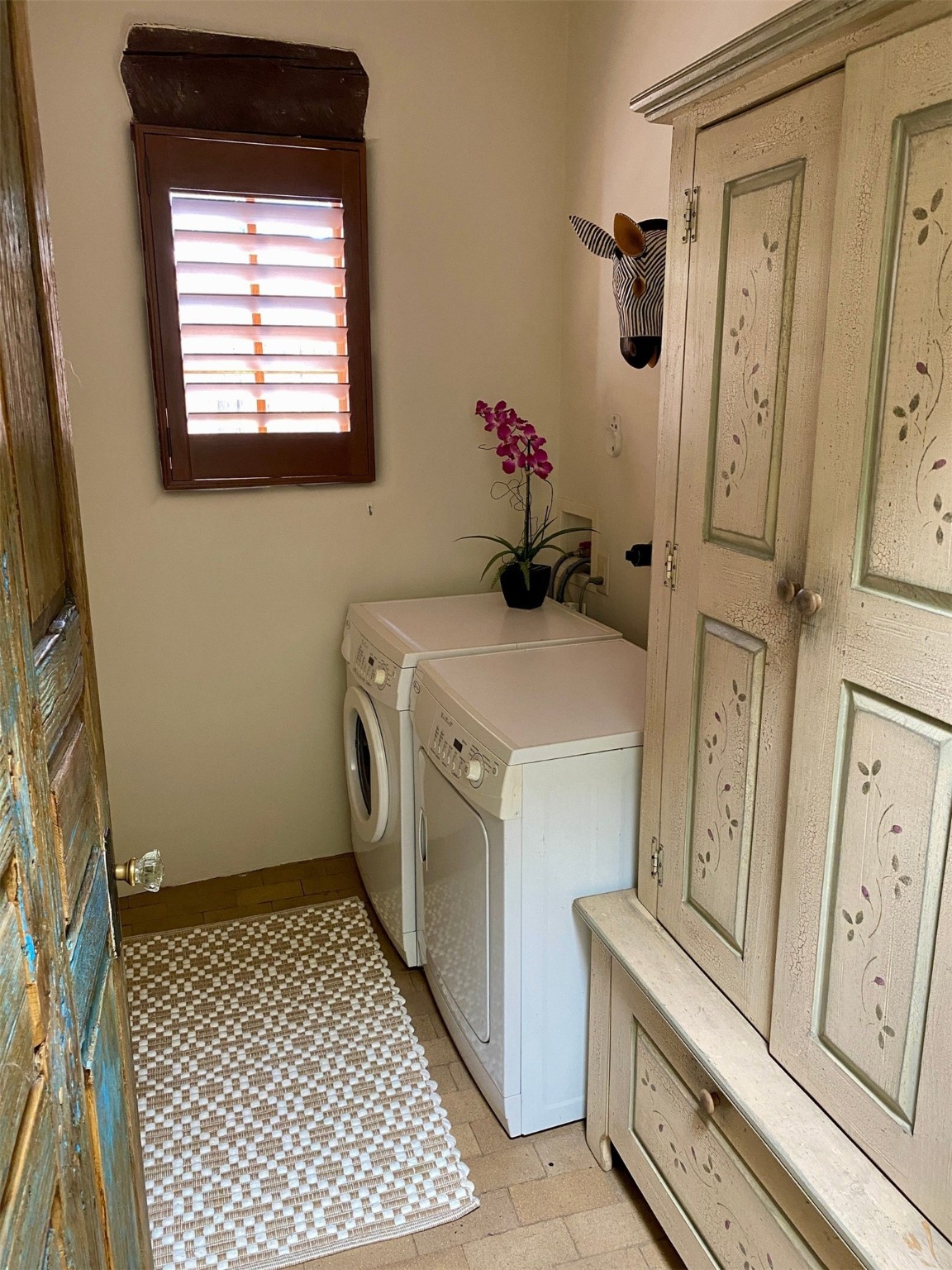 856 E Palace Avenue, Santa Fe, New Mexico image 18