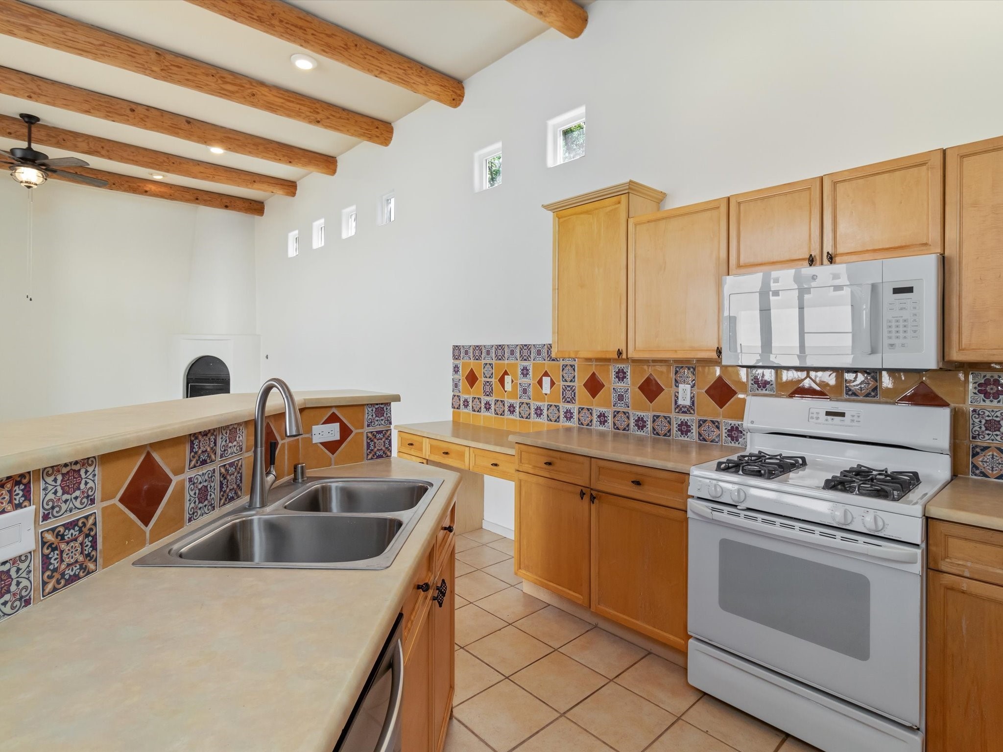 26 Brilliant Sky Drive, Santa Fe, New Mexico image 13