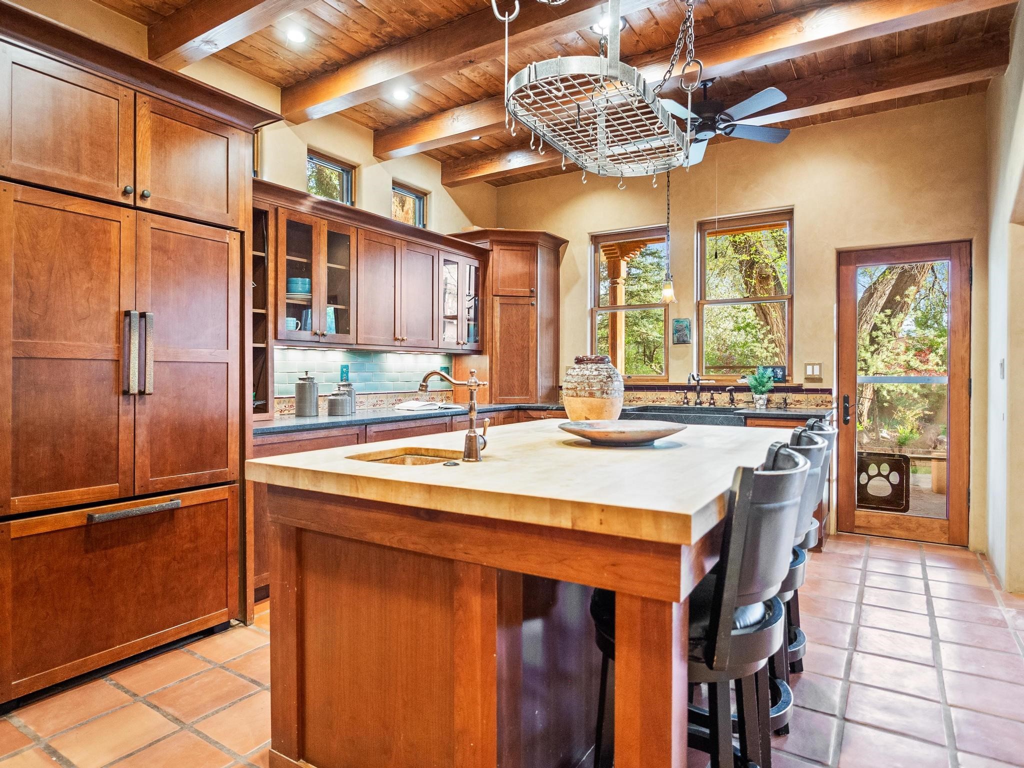 310 Ortiz Lane, Taos, New Mexico image 17