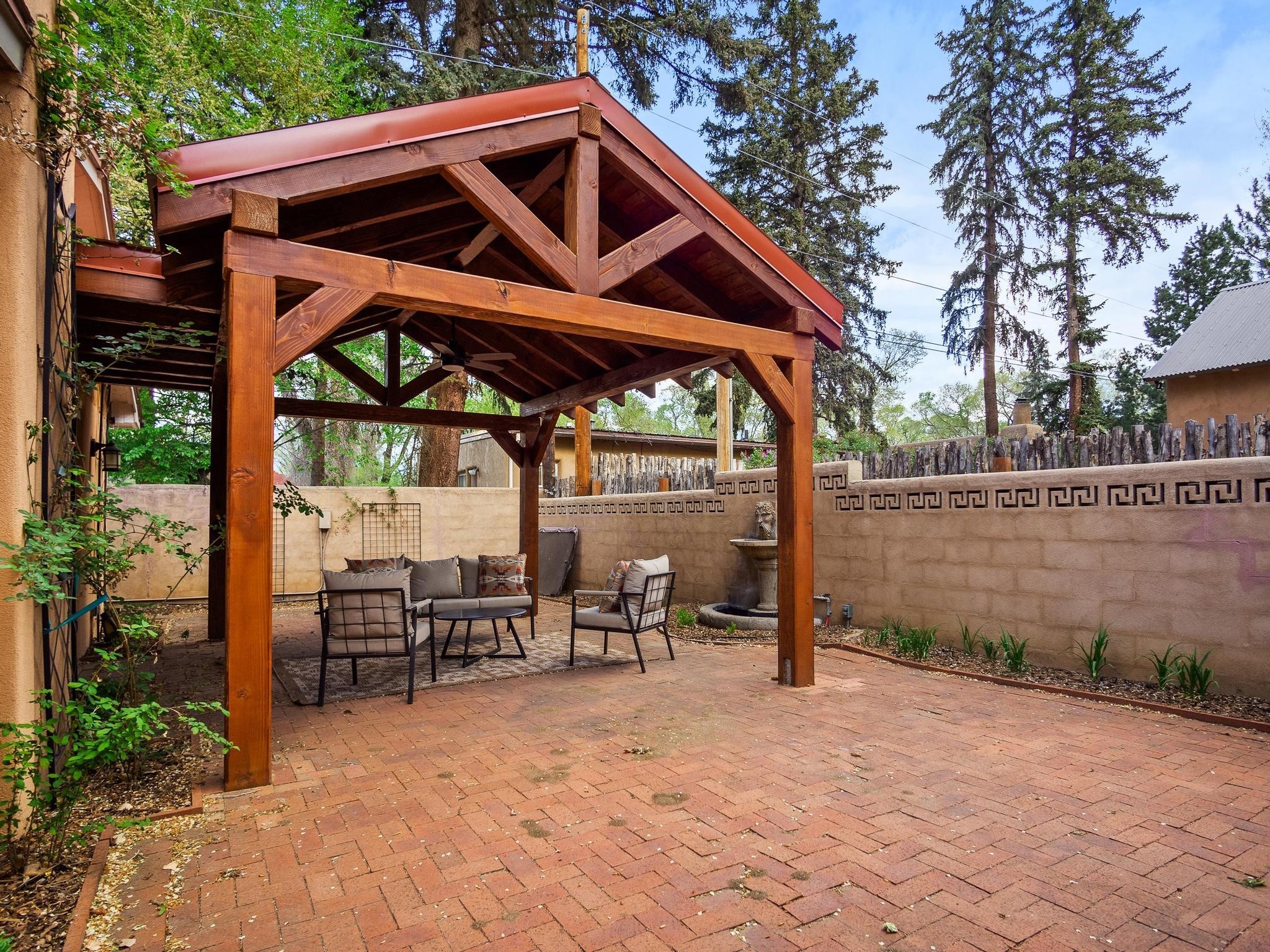 310 Ortiz Lane, Taos, New Mexico image 48