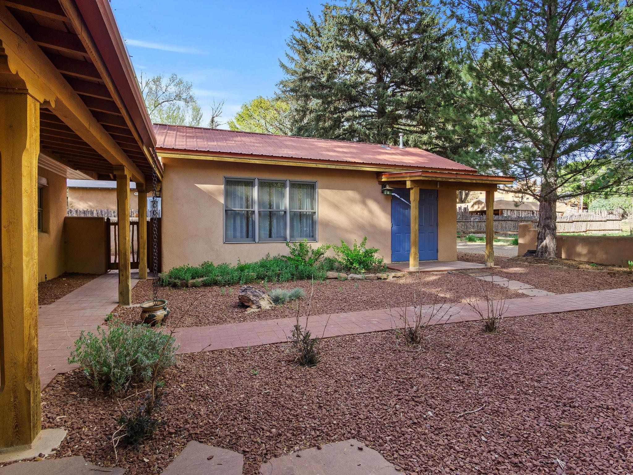 310 Ortiz Lane, Taos, New Mexico image 43