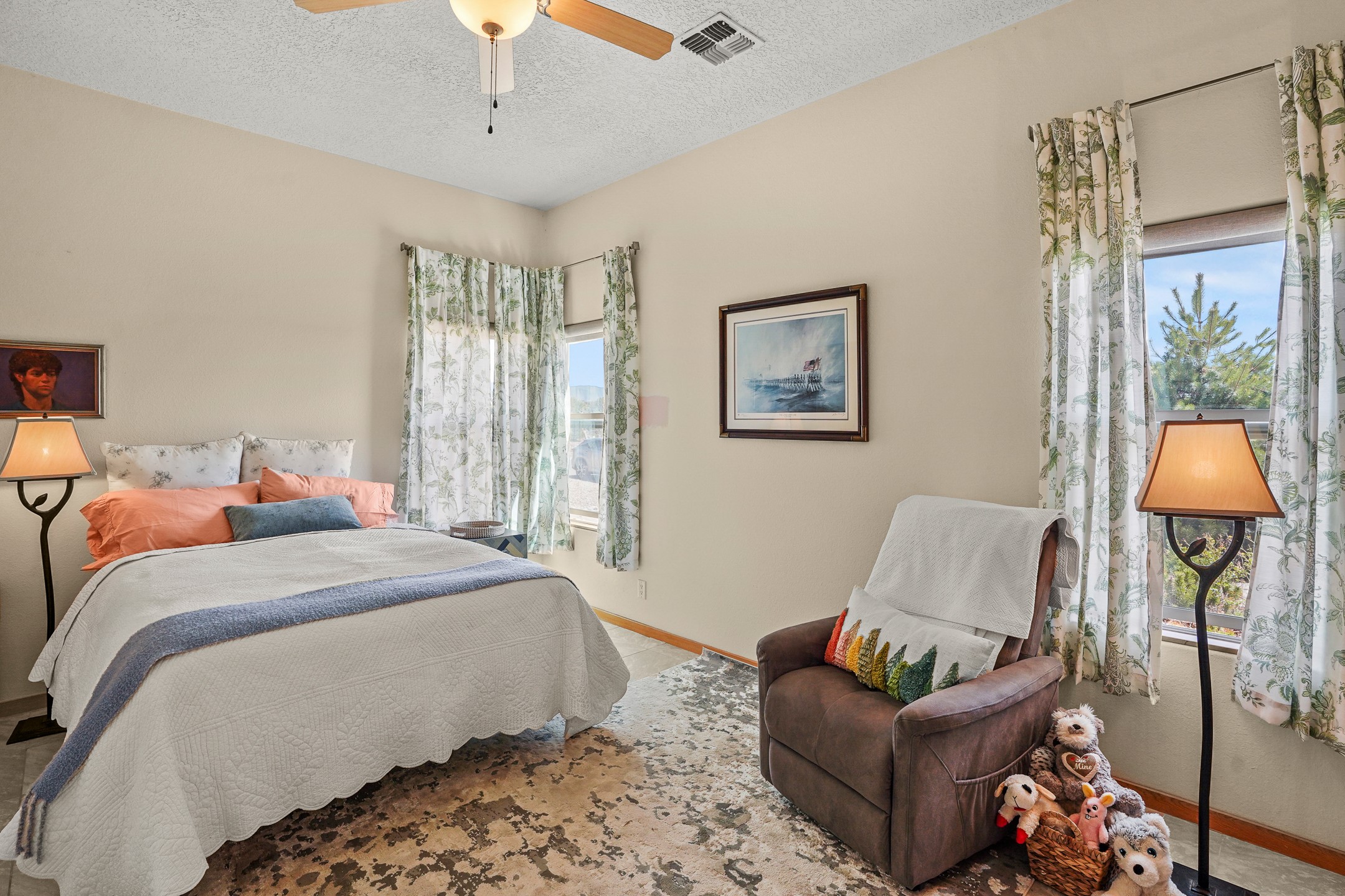 23 Camino Sabanero, Santa Fe, New Mexico image 16