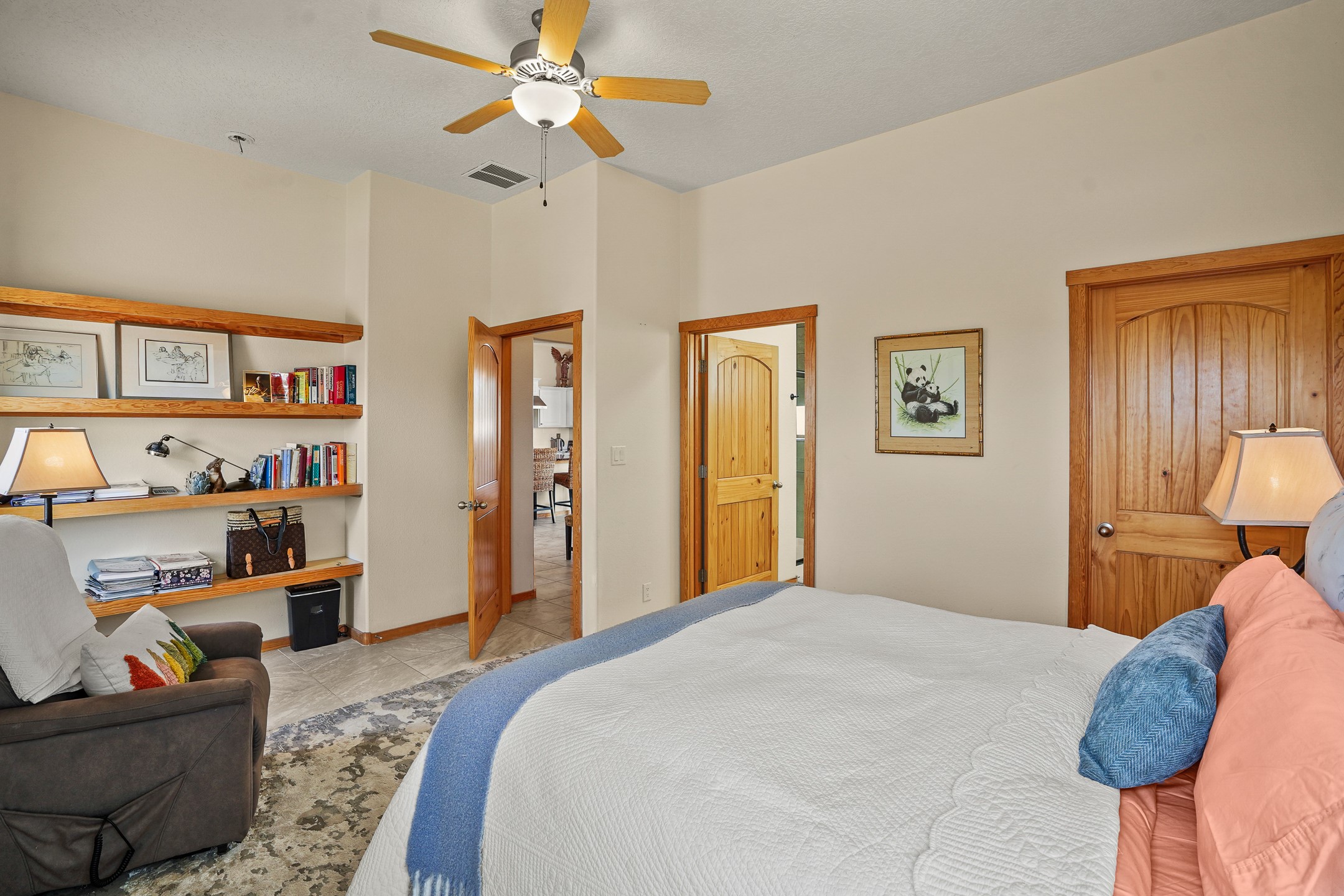 23 Camino Sabanero, Santa Fe, New Mexico image 17