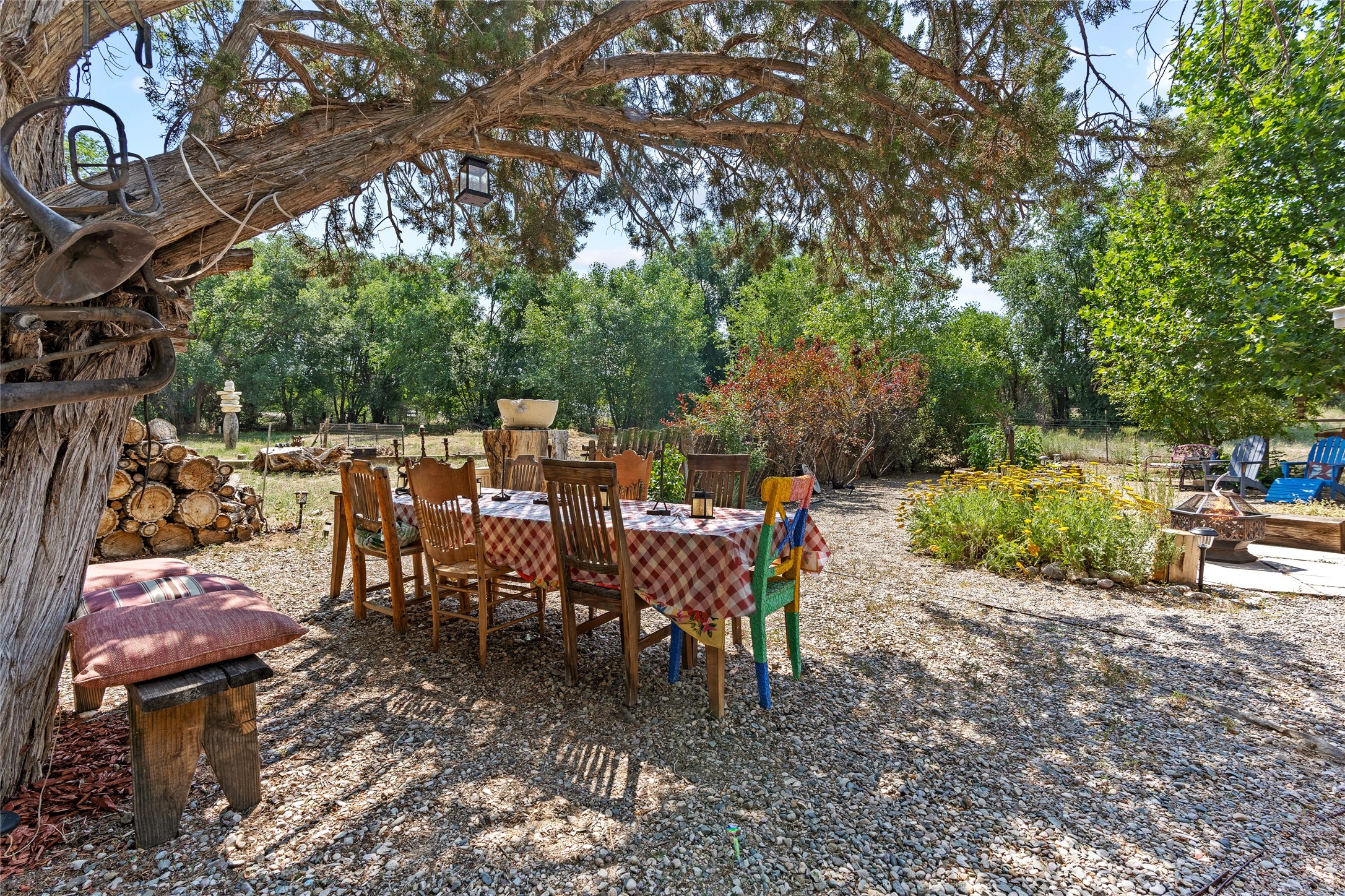 Santa Fe, New Mexico 87506, United States, 3 Bedrooms Bedrooms, ,2 BathroomsBathrooms,Residential,Active,183518