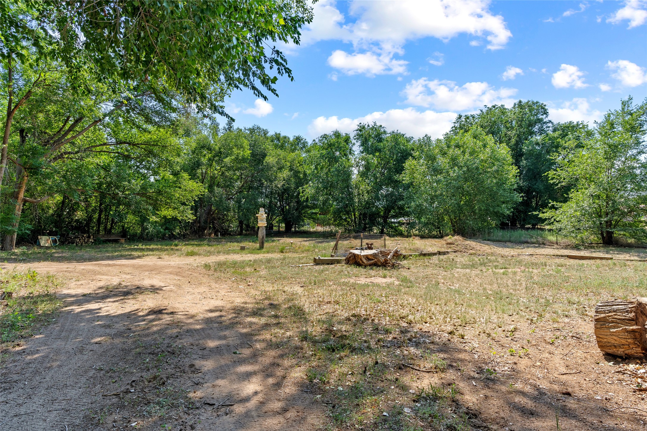 Santa Fe, New Mexico 87506, United States, 3 Bedrooms Bedrooms, ,2 BathroomsBathrooms,Residential,Active,183518