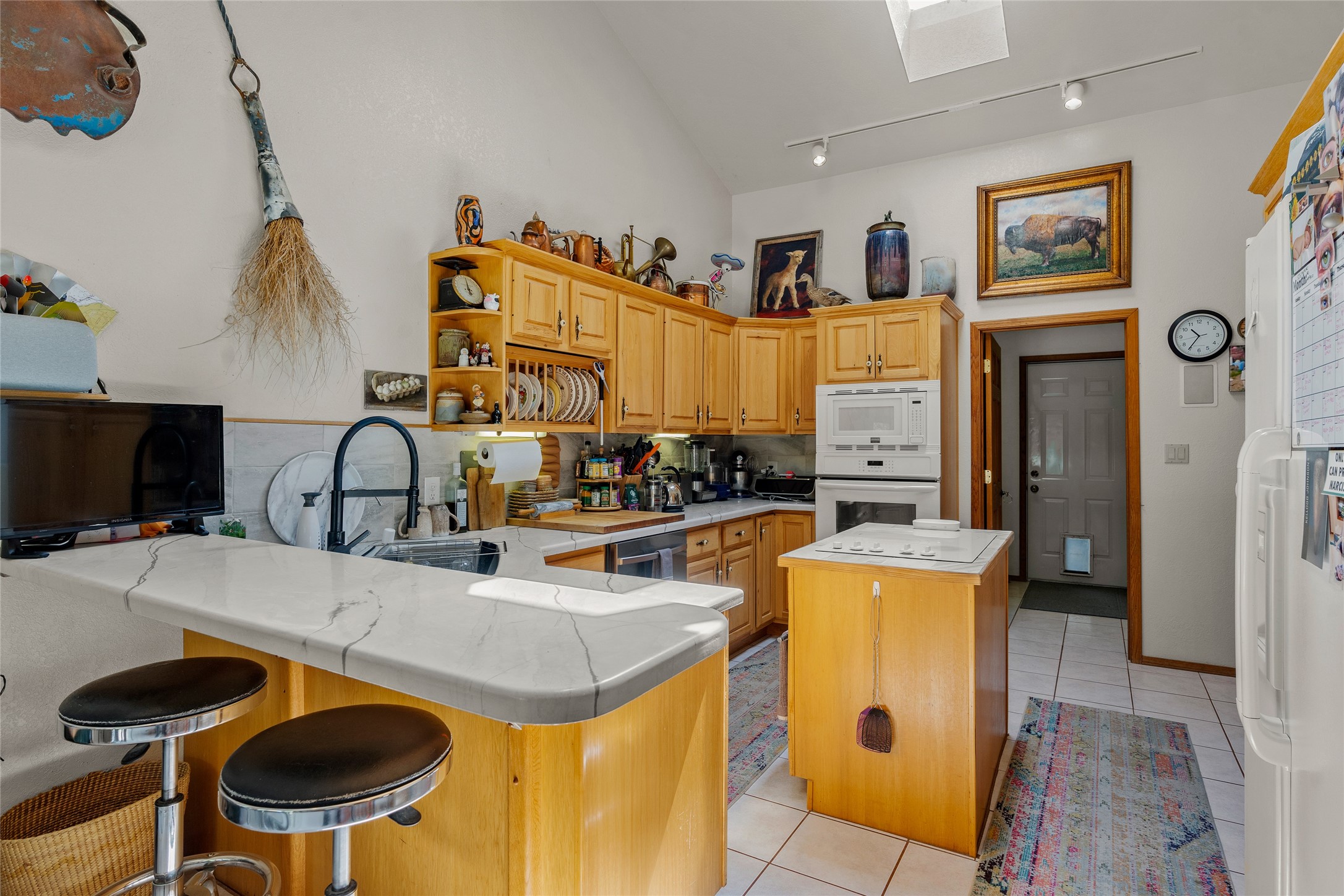 Santa Fe, New Mexico 87506, United States, 3 Bedrooms Bedrooms, ,2 BathroomsBathrooms,Residential,Active,183518