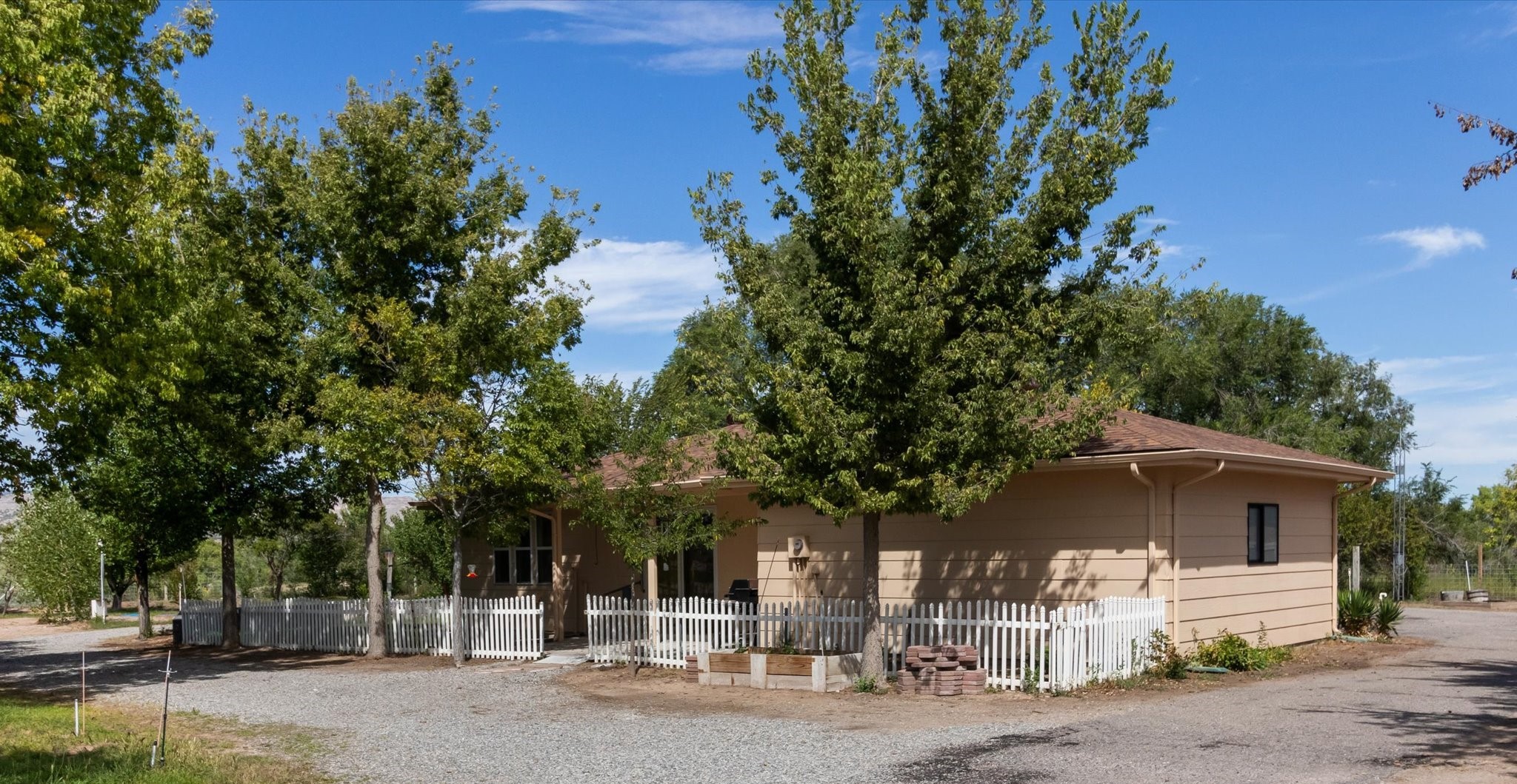 80 County Rd. 126, La Mesilla, New Mexico image 1