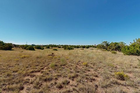 Tiny photo for 5 Dovela Place, Santa Fe, NM 87508 (MLS # 202503885)