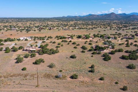 Tiny photo for 5 Dovela Place, Santa Fe, NM 87508 (MLS # 202503885)