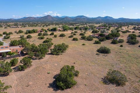 Tiny photo for 5 Dovela Place, Santa Fe, NM 87508 (MLS # 202503885)