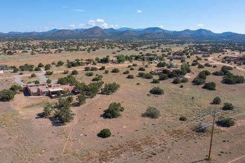 Tiny photo for 5 Dovela Place, Santa Fe, NM 87508 (MLS # 202503885)