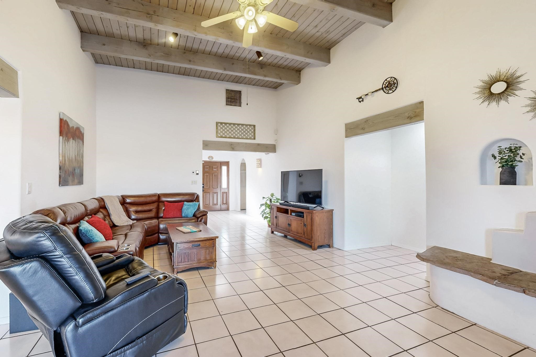 4018 Painted Pony Cir, Santa Fe, New Mexico image 4