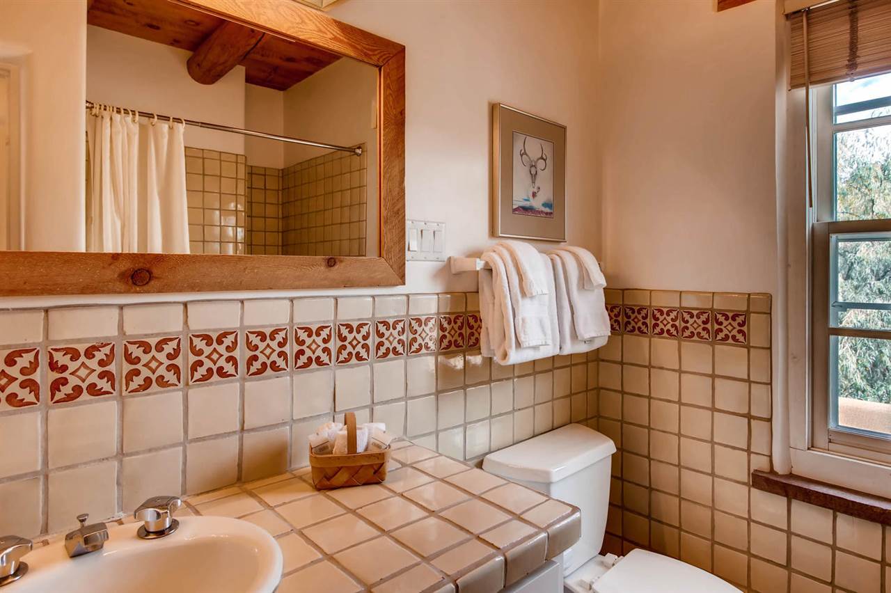 334 Otero St #12-1, Santa Fe, New Mexico image 13