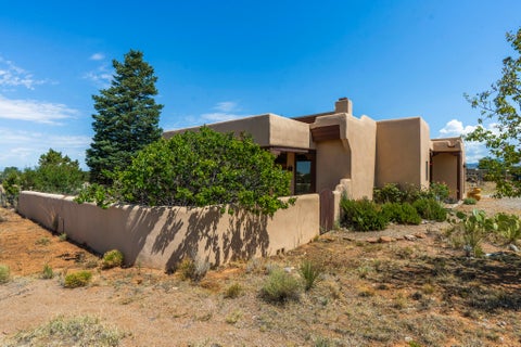 Tiny photo for 22 Aventura Road, Santa Fe, NM 87508 (MLS # 202602835)
