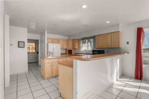 Tiny photo for 9 Jacinto Road, Santa Fe, NM 87508 (MLS # 202600532)