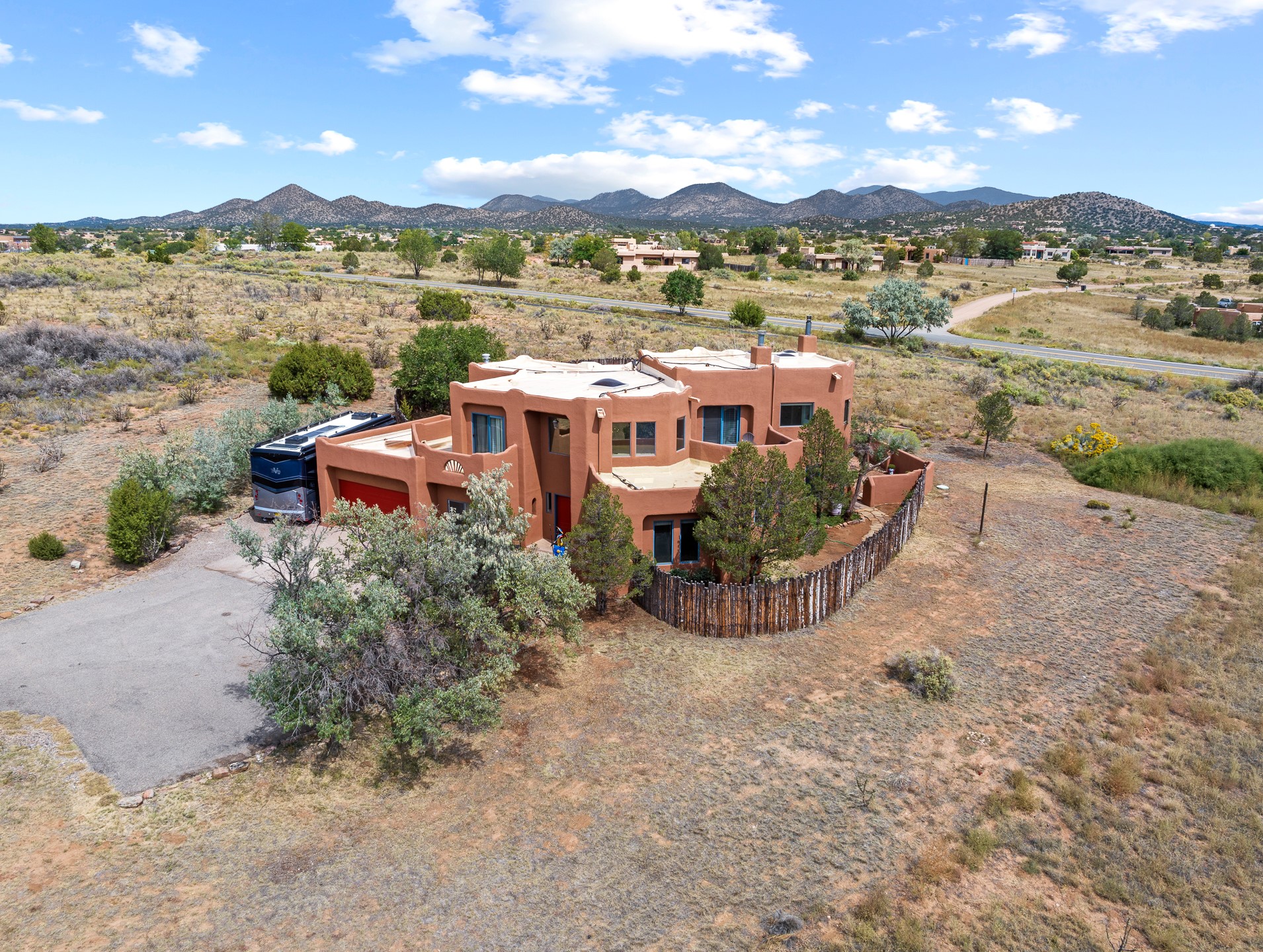 5 Sombra Court, Santa Fe, New Mexico image 2