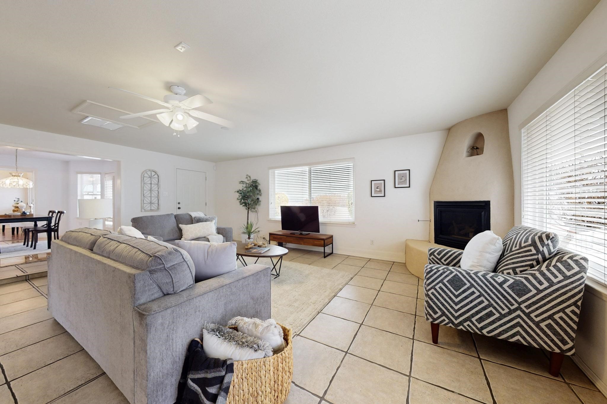 1348 Loma Del Cielo, Corrales, New Mexico image 6