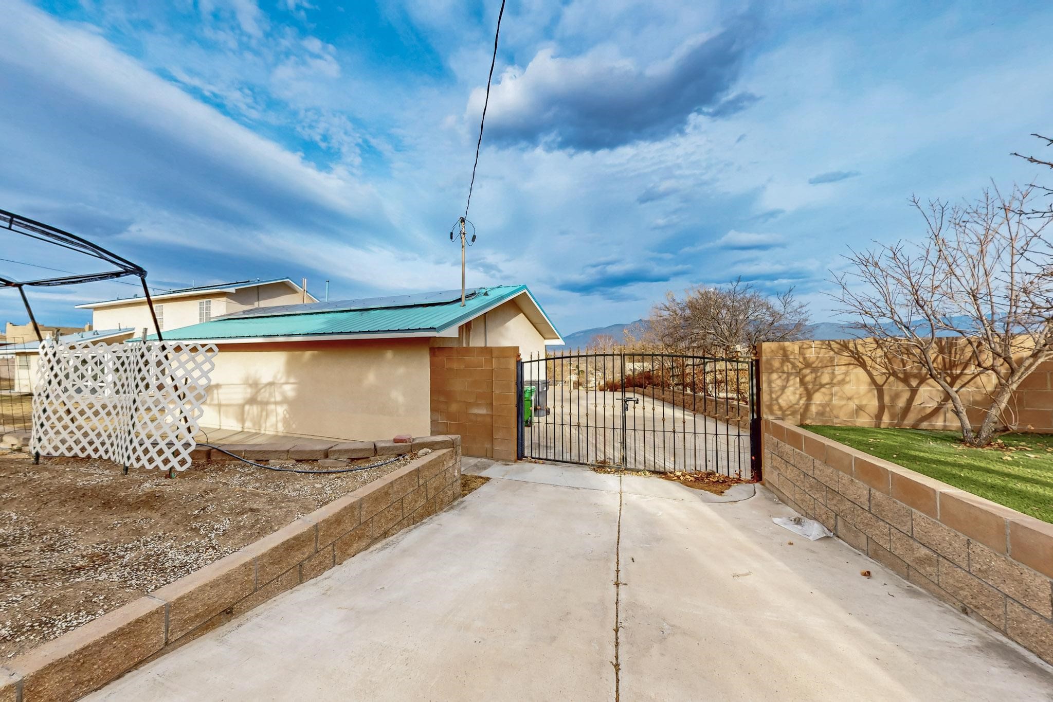 1348 Loma Del Cielo, Corrales, New Mexico image 49