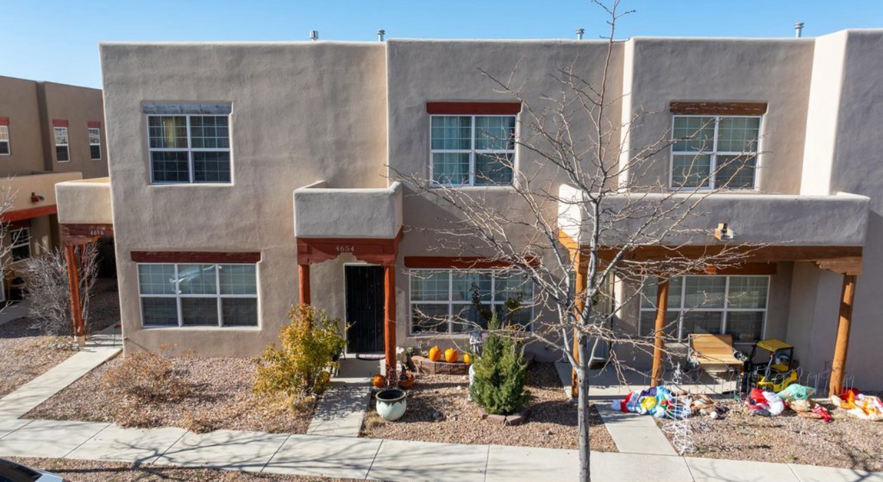 4654 Camino Cuervo, Santa Fe, New Mexico image 1