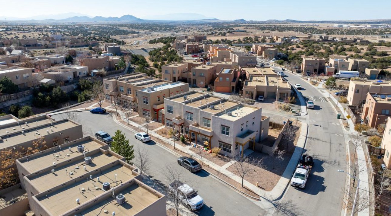 4654 Camino Cuervo, Santa Fe, New Mexico image 3