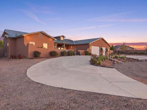 Photo of 15 Serena Lane, Santa Fe, NM 87508 (MLS # 202601744)