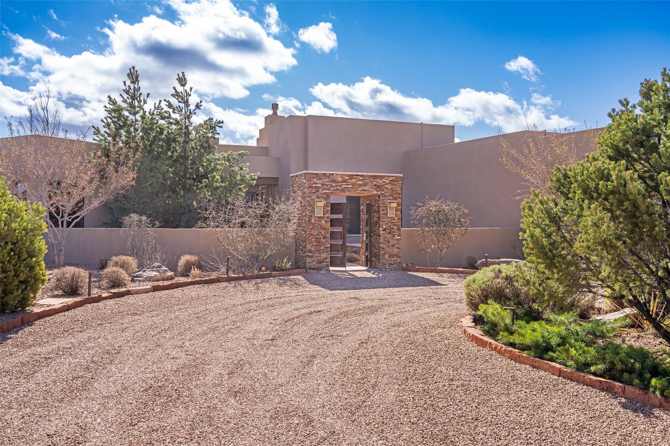 4 W Golden Eagle Rd, Santa Fe, New Mexico image 2
