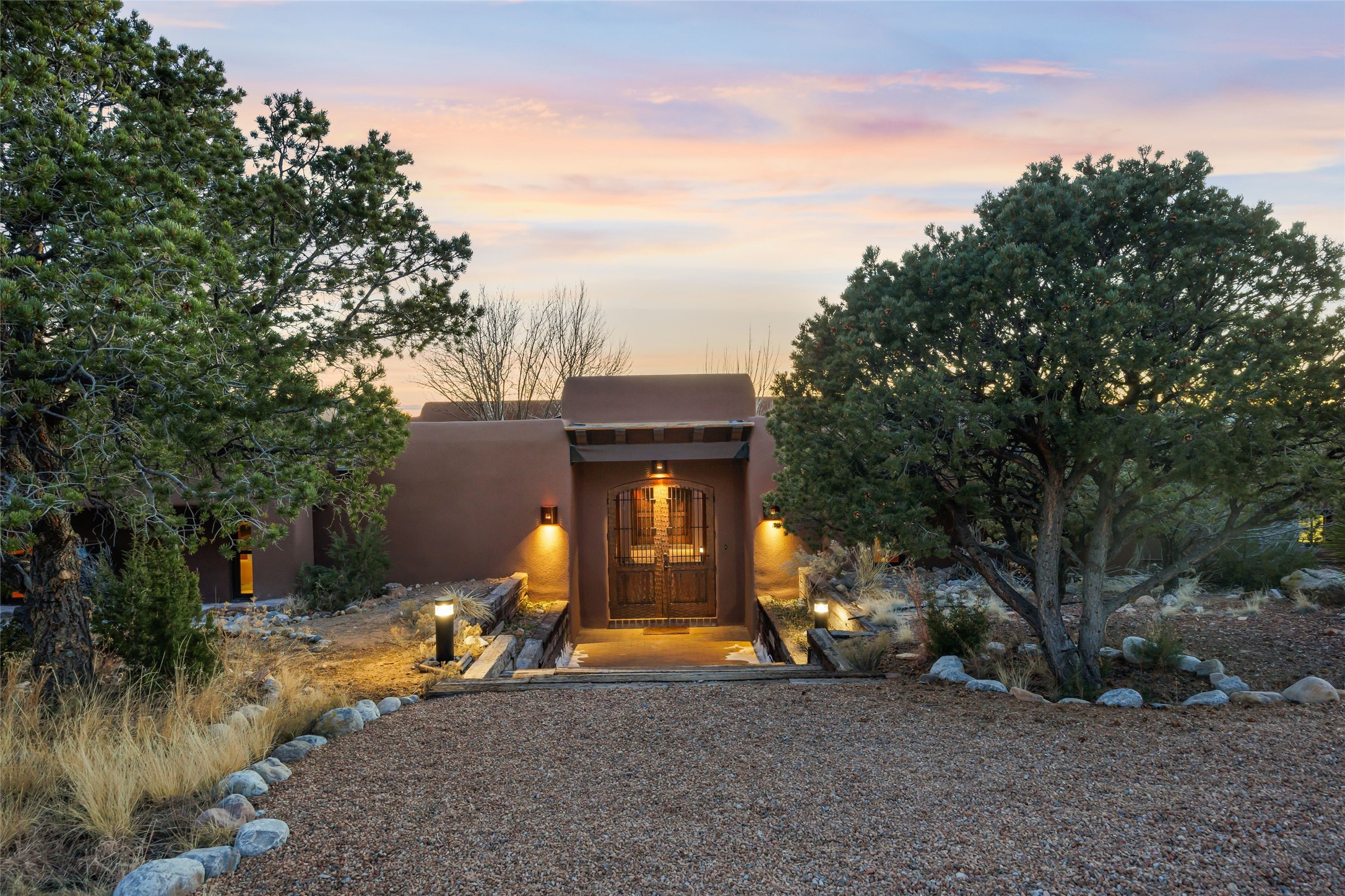 34 Coppermallow Road, Santa Fe, New Mexico image 1