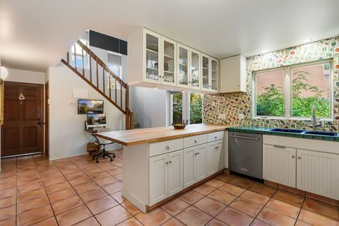 Featured picture for the property 202504491