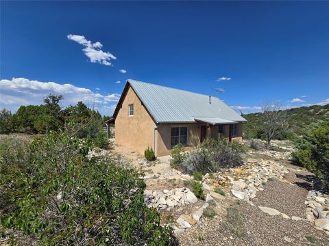 Tiny photo for 27 Hanuman Rd, Cerrillos, NM 87010 (MLS # 202600061)