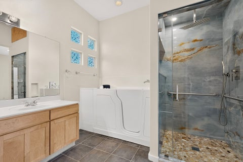 Tiny photo for 8 Sobradora Drive, Santa Fe, NM 87508 (MLS # 202604490)