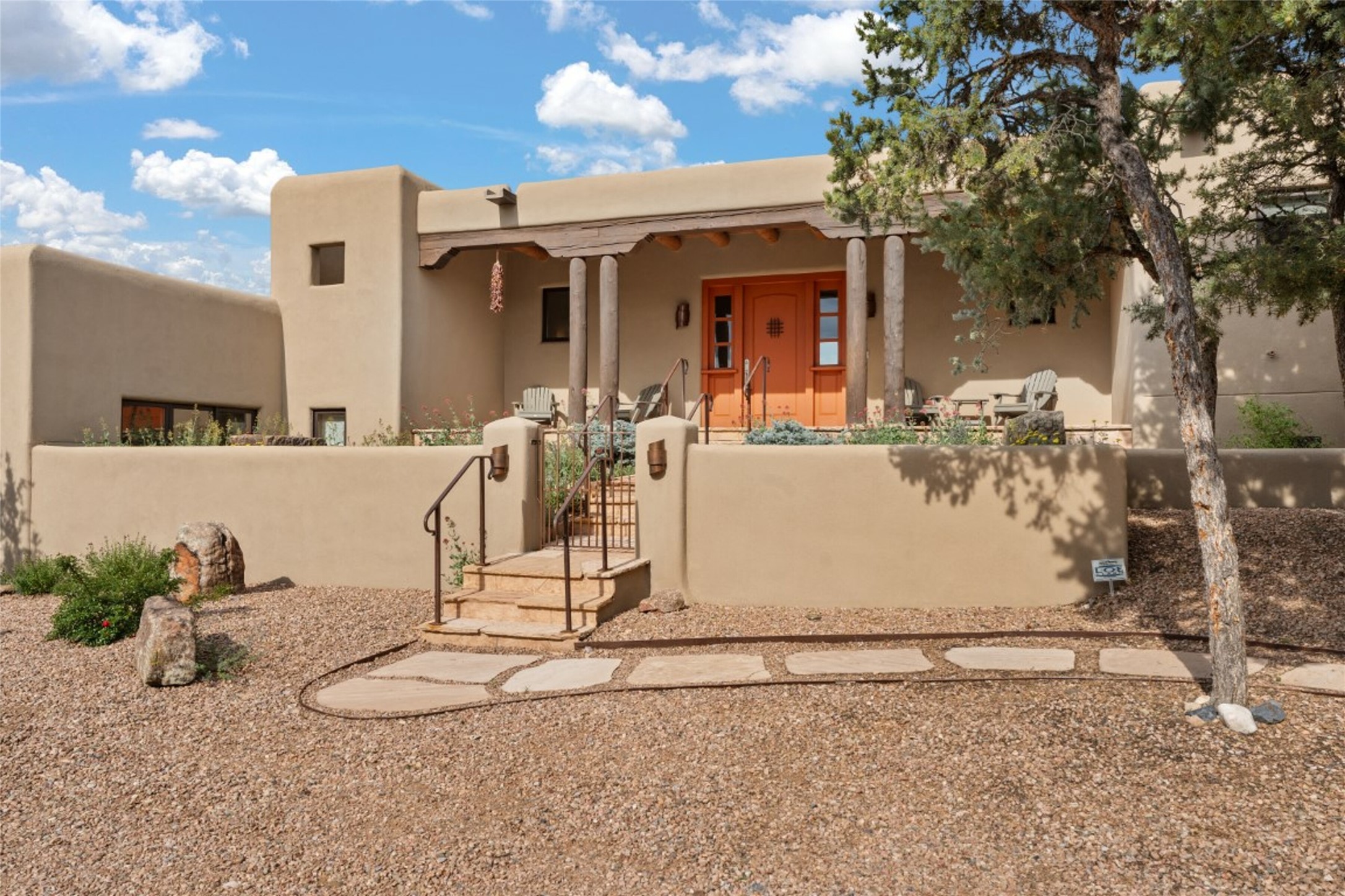3056 Monte Sereno Dr, Santa Fe, New Mexico image 1
