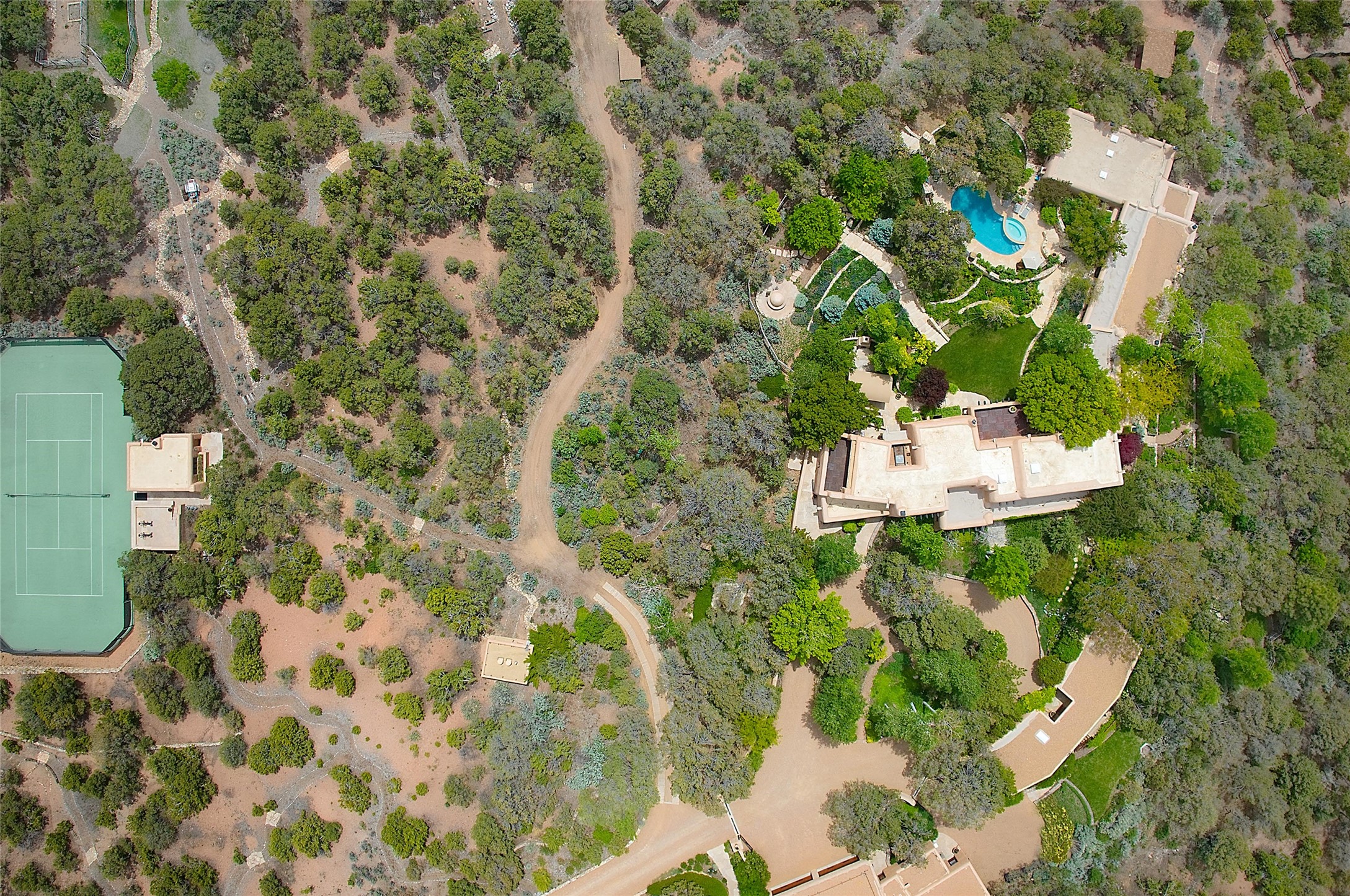 196 Circle Drive, Santa Fe, New Mexico image 26