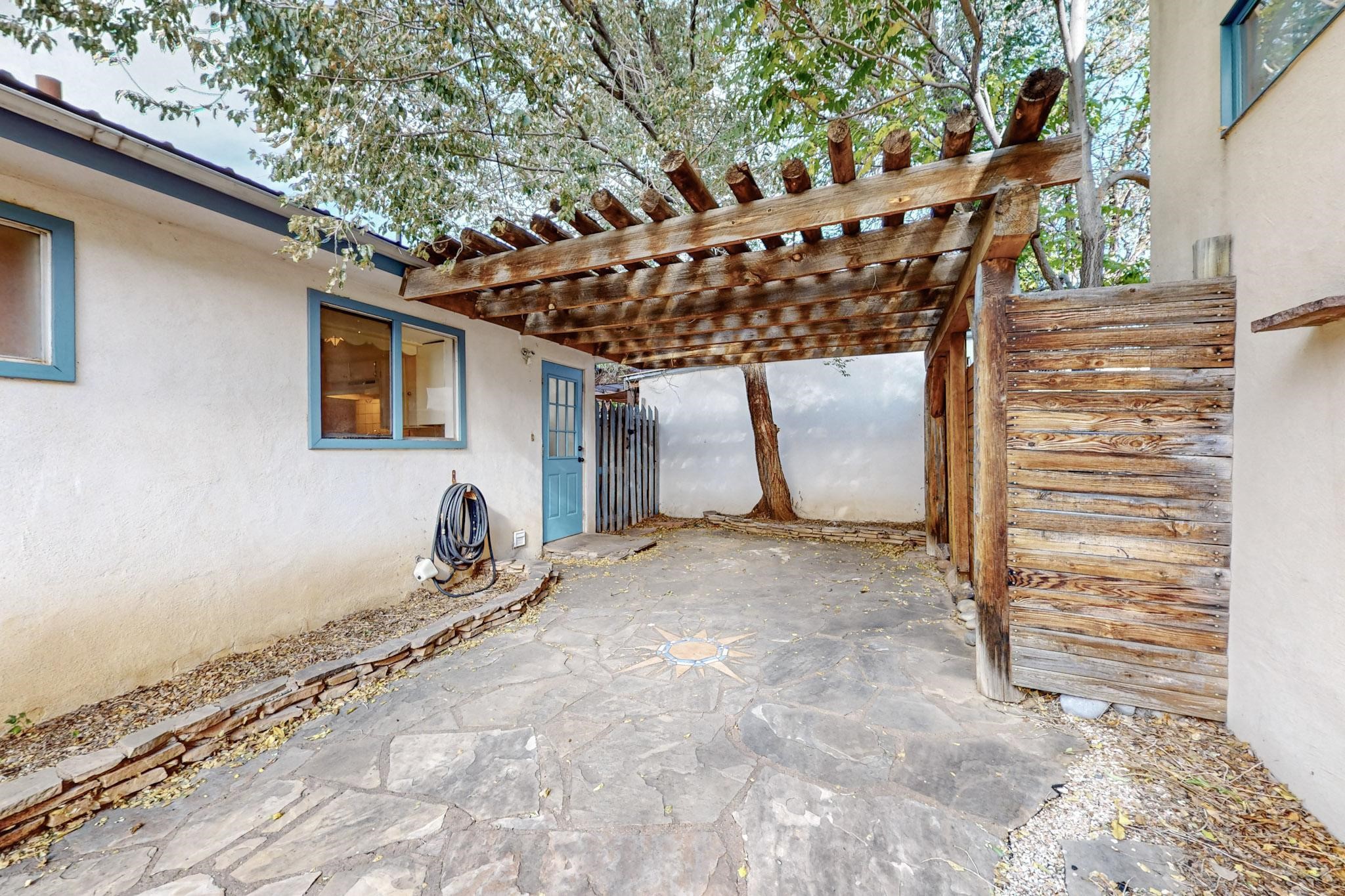 1528a Taos St, Santa Fe, New Mexico image 38