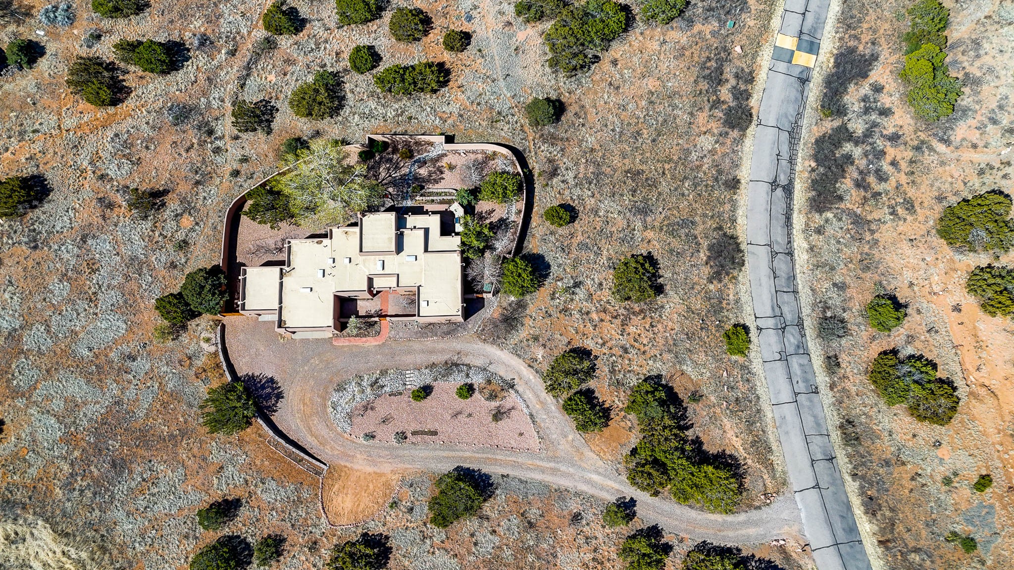 77 Camino Dimitrio, Santa Fe, New Mexico image 38