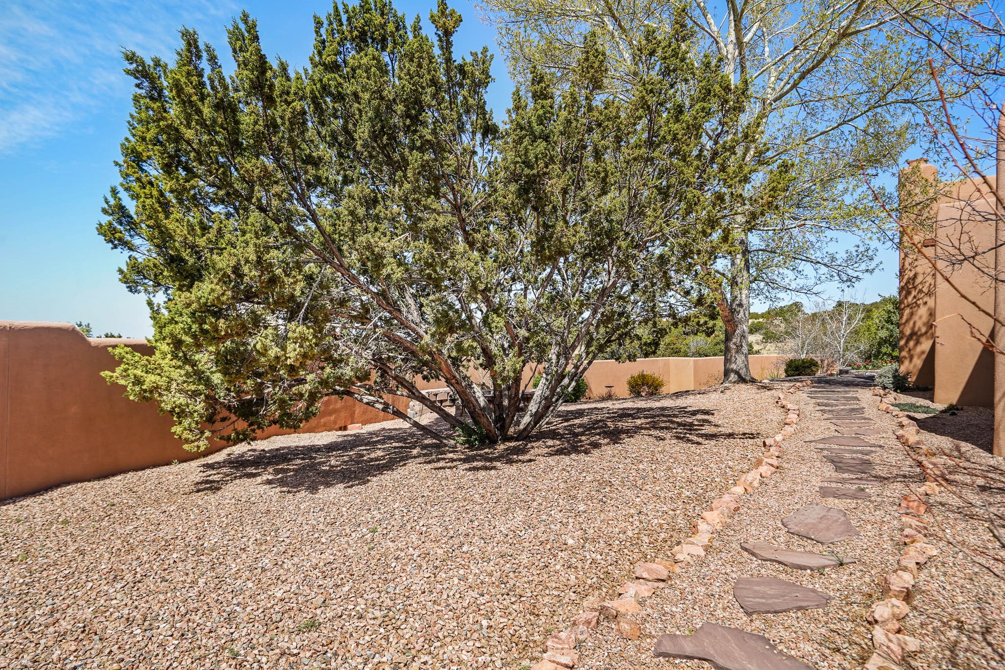 77 Camino Dimitrio, Santa Fe, New Mexico image 36