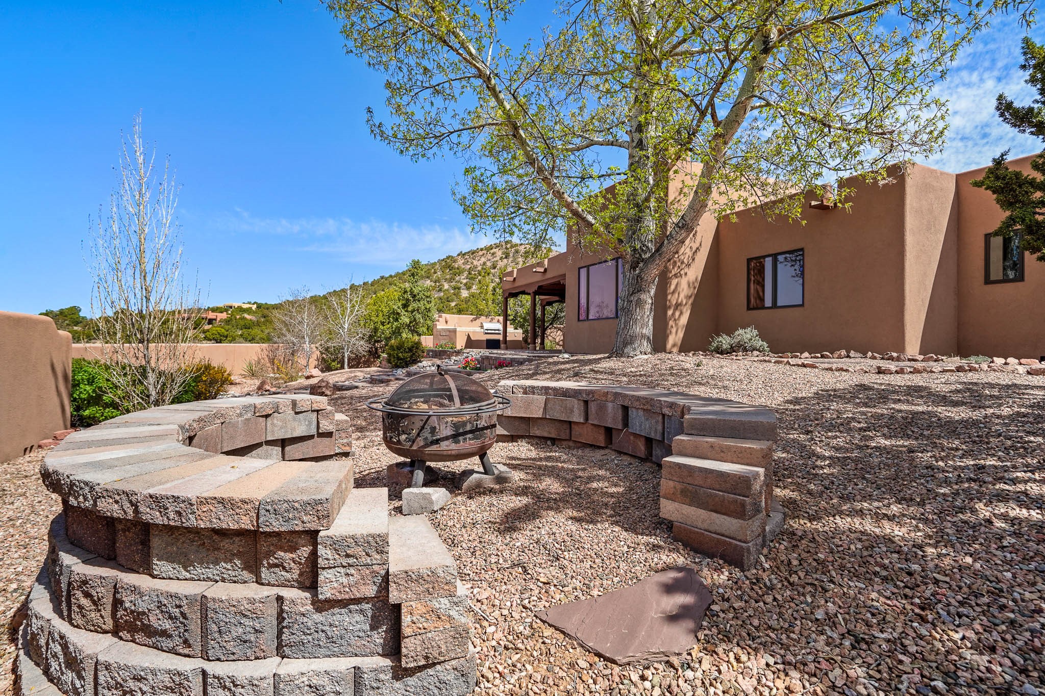 77 Camino Dimitrio, Santa Fe, New Mexico image 26