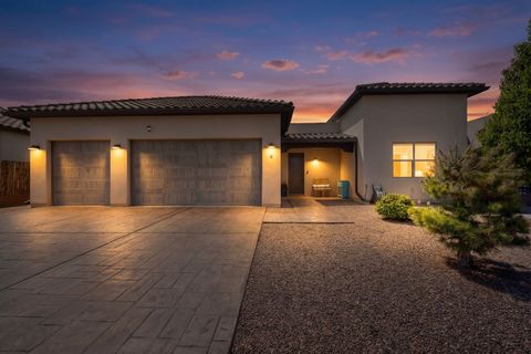 Photo of 6 Pinon Doblado, Santa Fe, NM 87508 (MLS # 202601506)