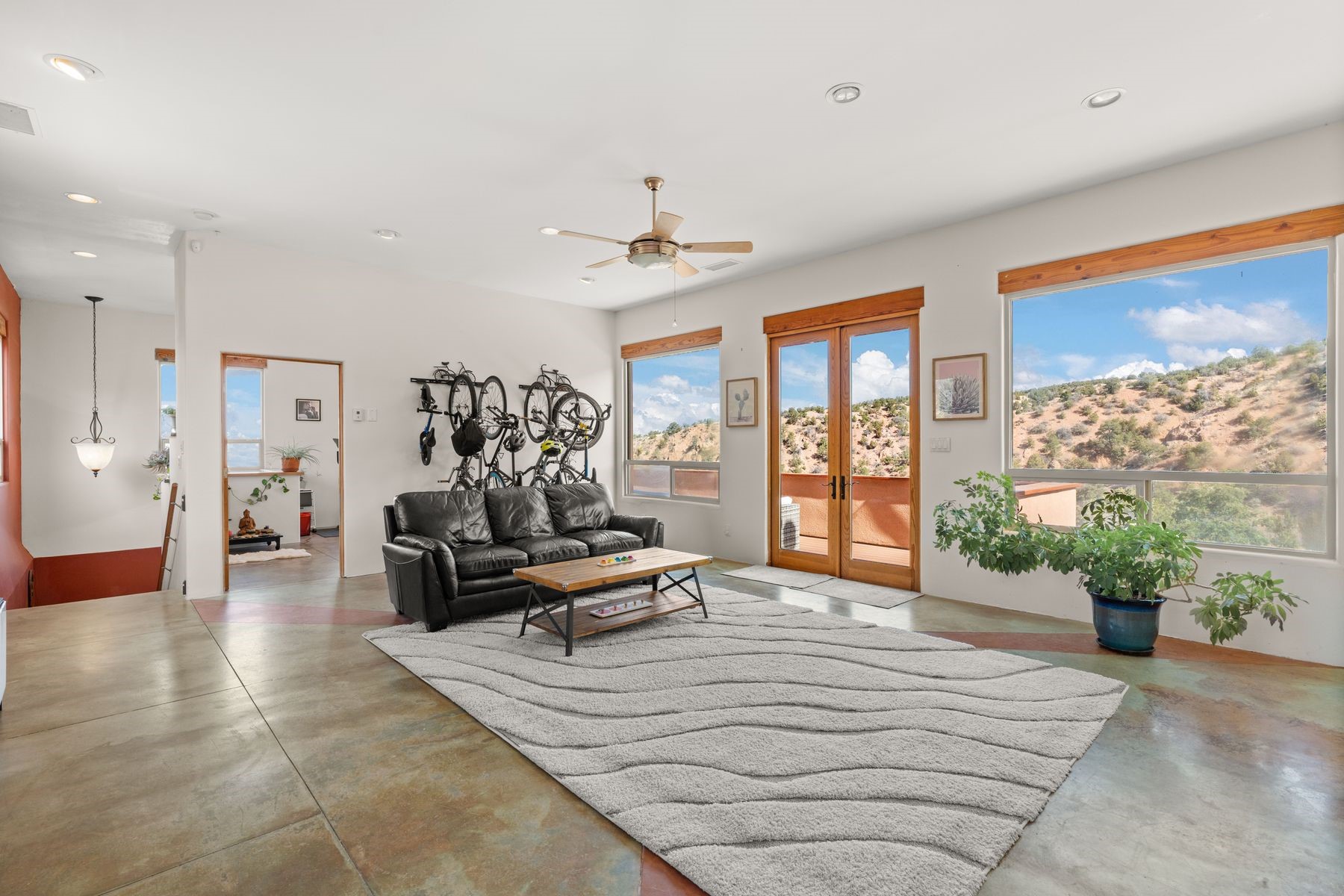 63 Rio En Medio Rd, Santa Fe, New Mexico image 2