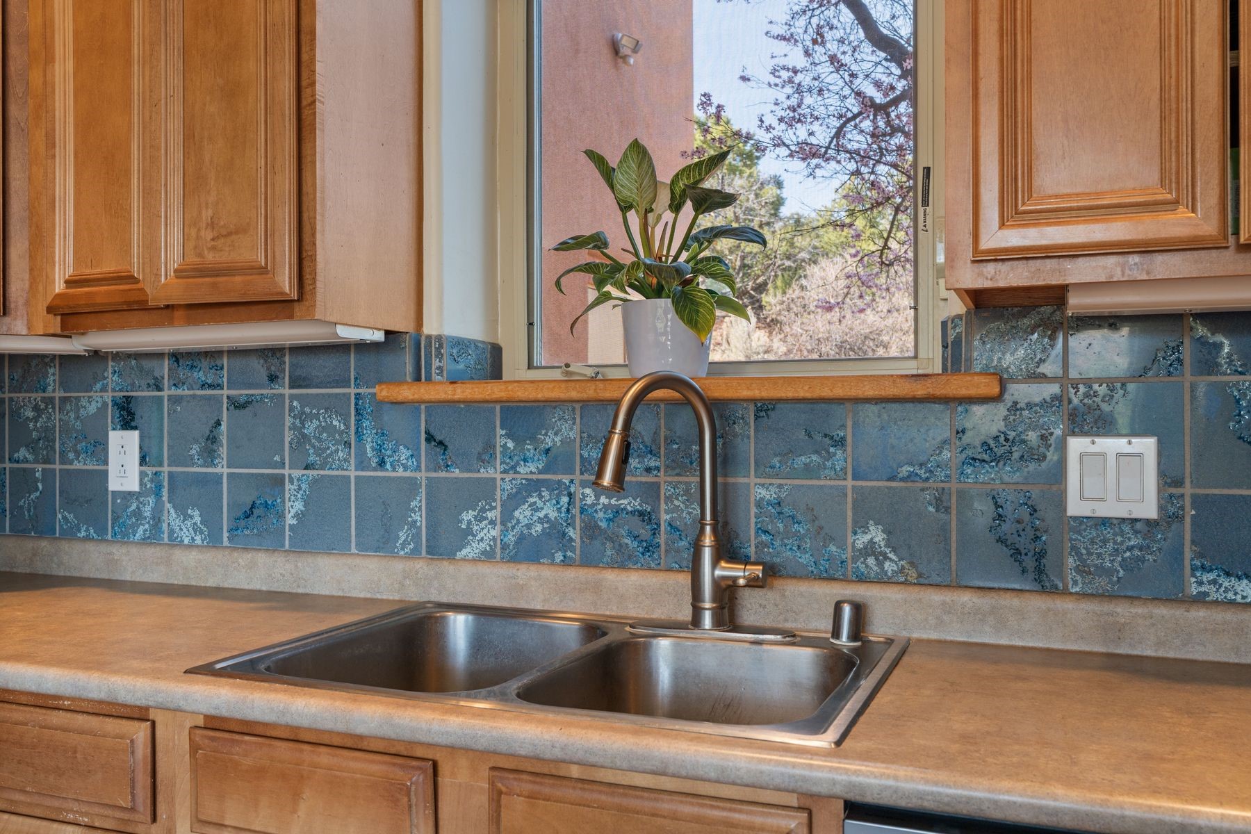 63 Rio En Medio Rd, Santa Fe, New Mexico image 15