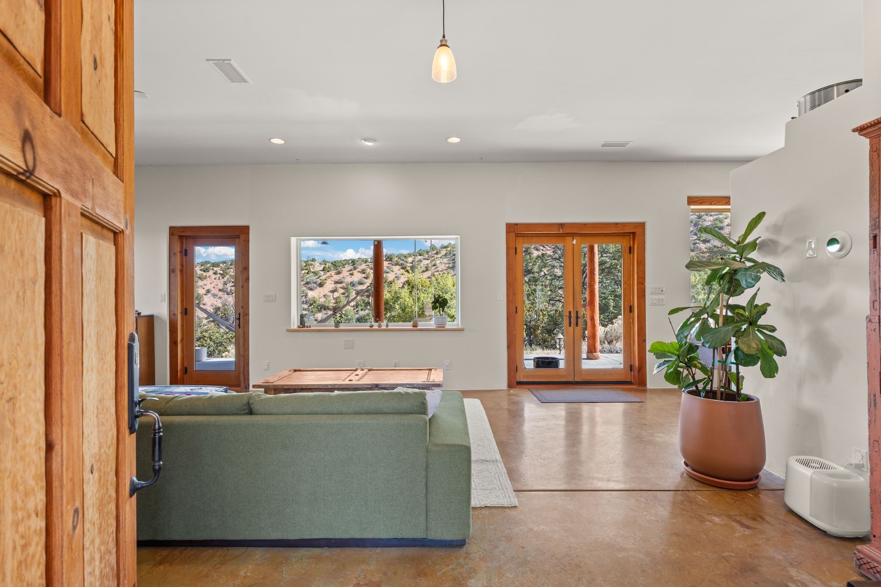 63 Rio En Medio Rd, Santa Fe, New Mexico image 9