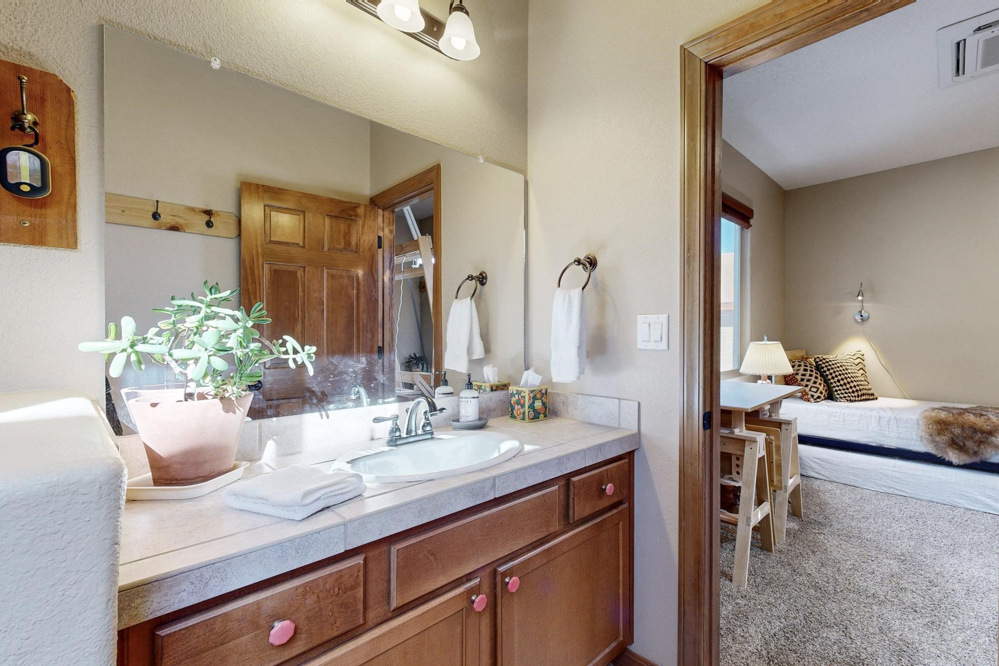 23 Caballo Viejo, Santa Fe, New Mexico image 20