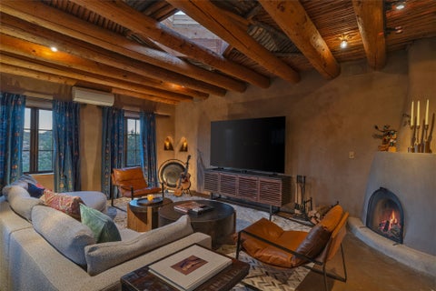 Tiny photo for 15 Sunlit Drive W, Santa Fe, NM 87508 (MLS # 202604441)