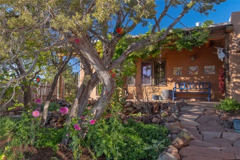 Tiny photo for 15 Sunlit Drive W, Santa Fe, NM 87508 (MLS # 202604441)