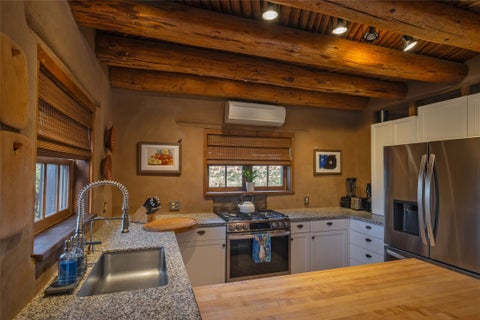Tiny photo for 15 Sunlit Drive W, Santa Fe, NM 87508 (MLS # 202604441)