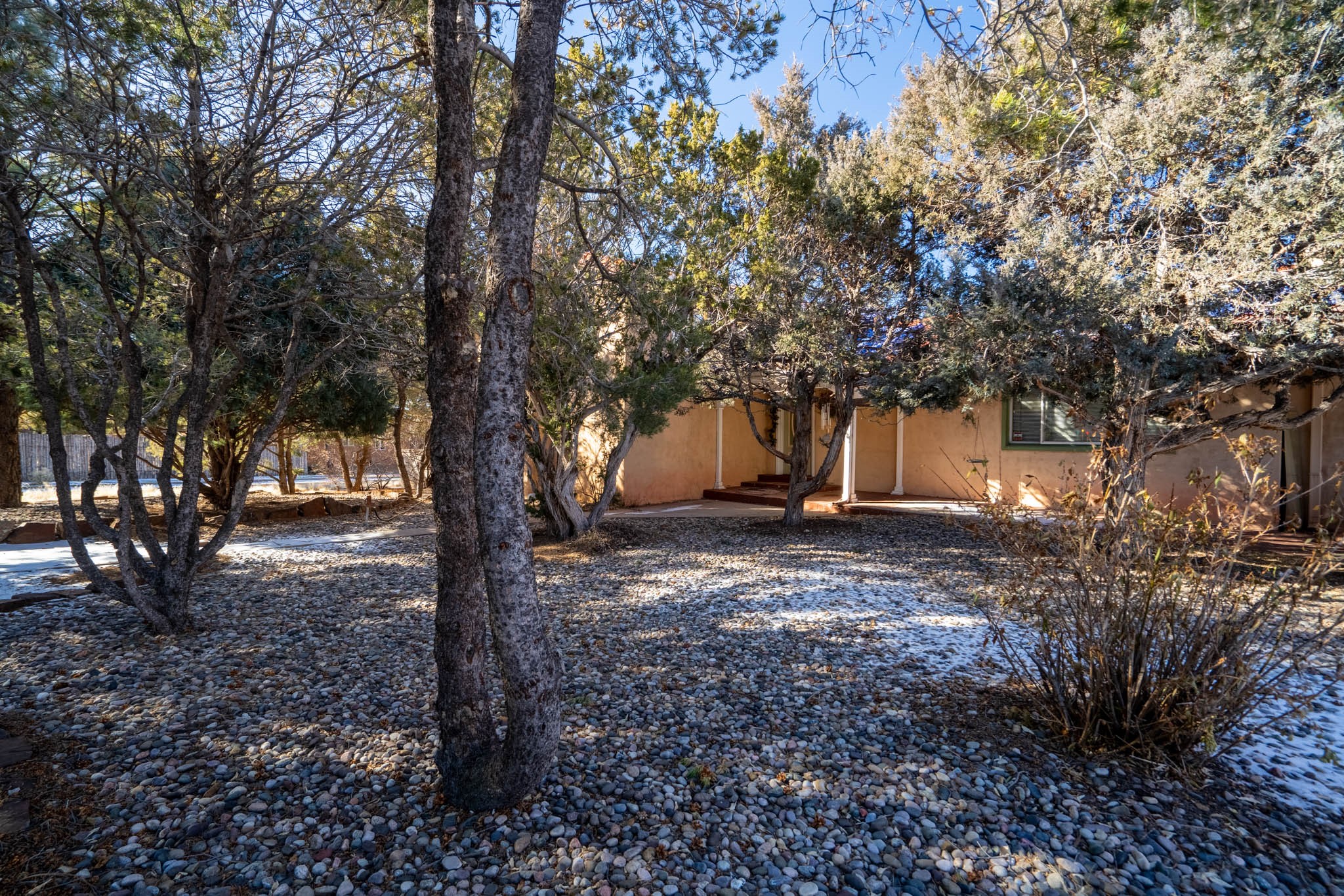 1477 Miracerros, Santa Fe, New Mexico image 1