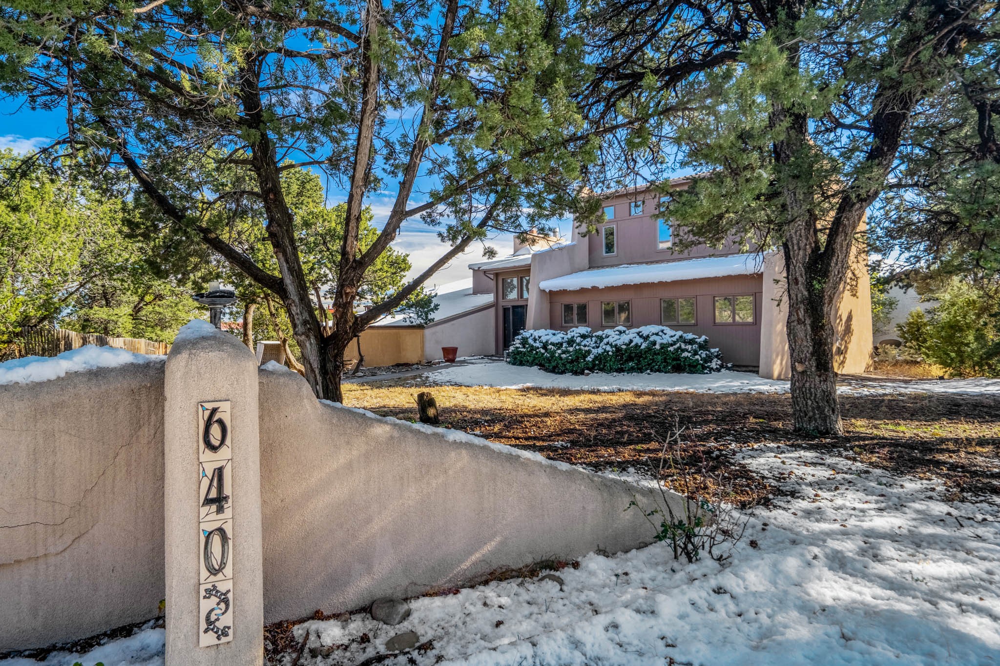 640 Navajo Road, Los Alamos, New Mexico image 1