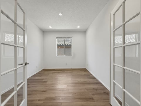 Tiny photo for 25 Wirecrest Lane, Santa Fe, NM 87508 (MLS # 202603147)